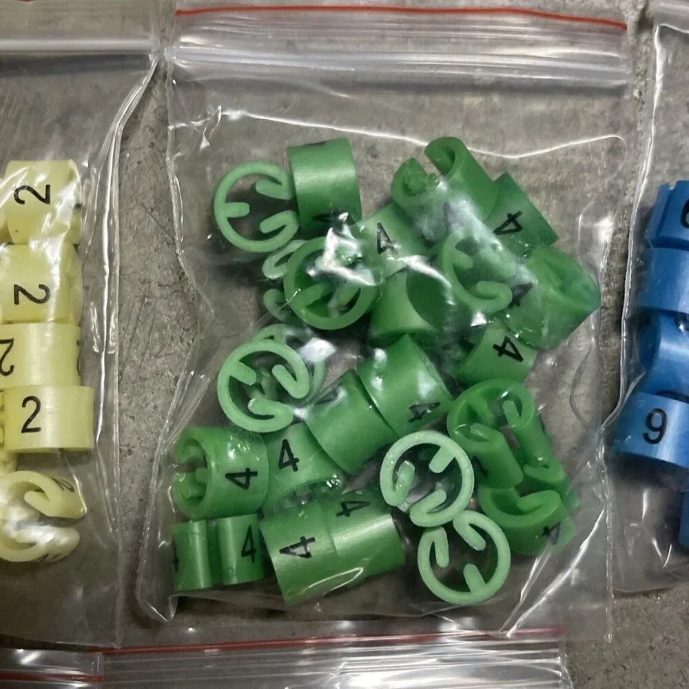 225PCS Snap on Hanger Size Markers Plastic Garment Sizers Donuts Cubes Retail